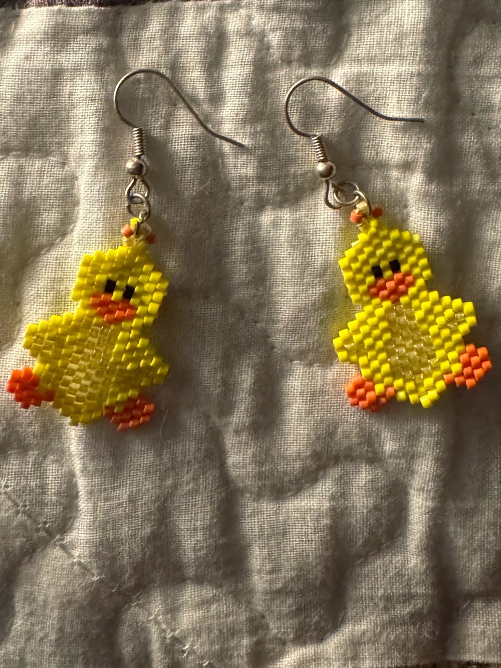 🌟3/$20 Eligible! NWOT Beaded Yellow Duck Earrings